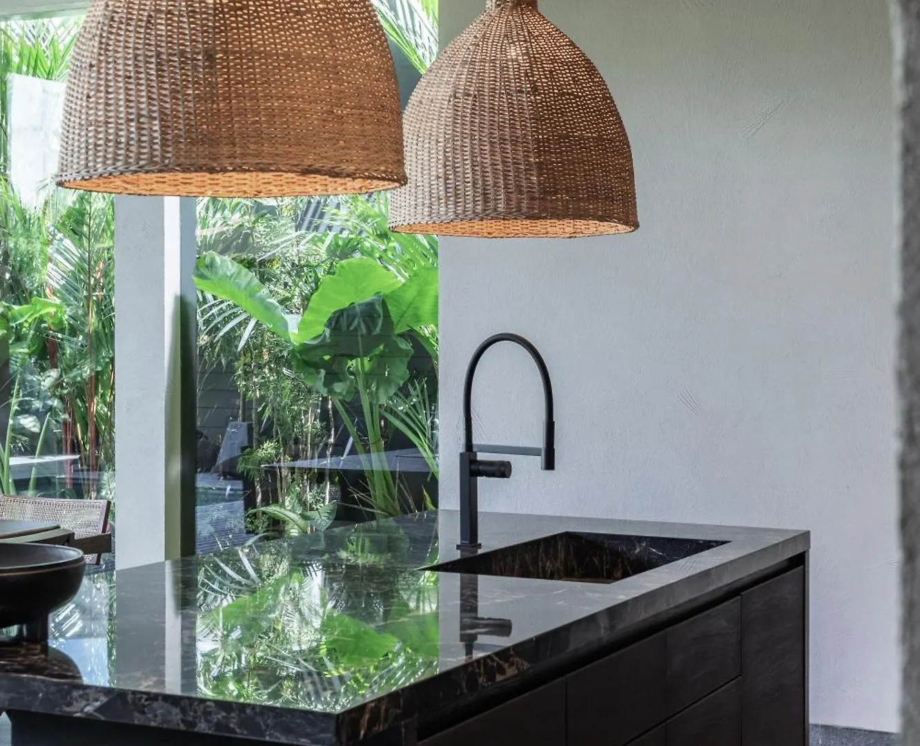 Black Villas Canggu Beach By Oxo