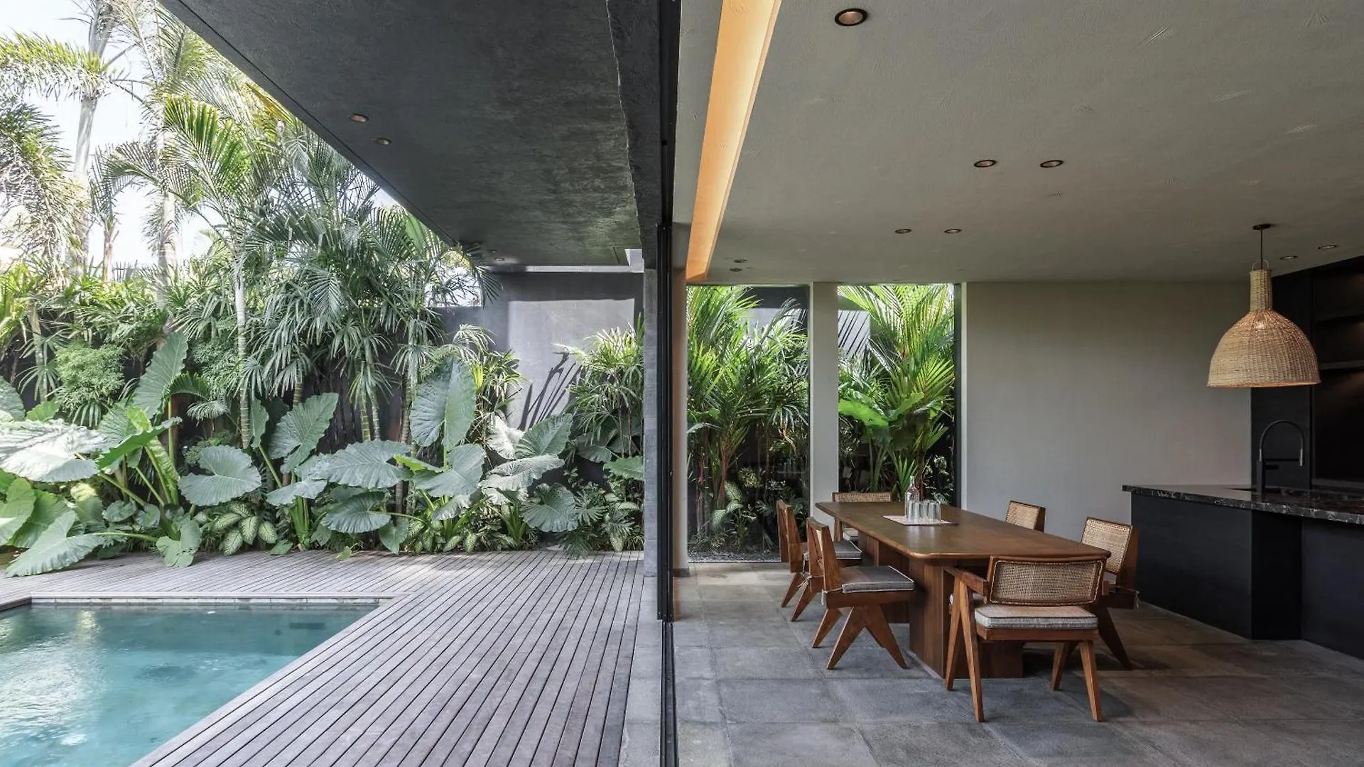 Black Villas Canggu Beach By Oxo